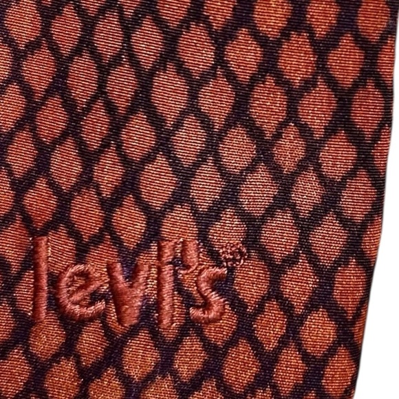 Levi's Finn Blouse - Picture 10 of 14